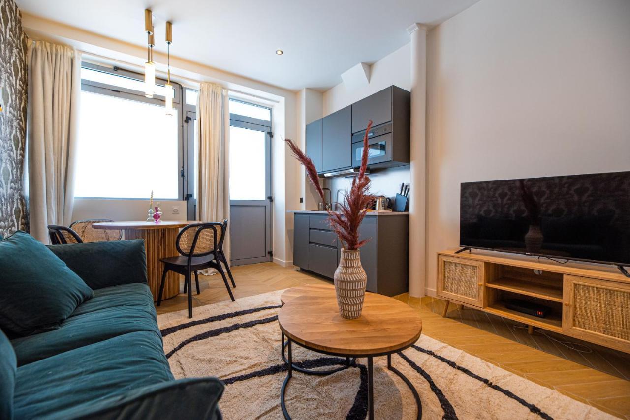Lovely Apartment Close To Eiffel Tower Paris Exterior photo